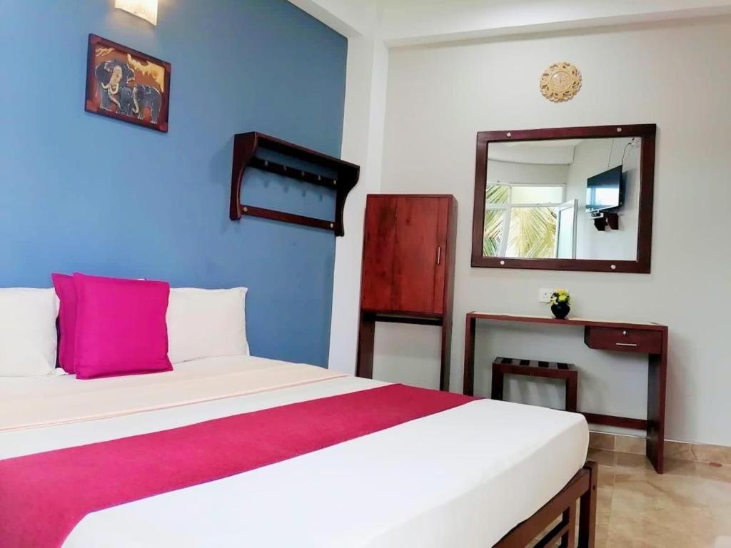 Mountain View Hotel Kandy Eksteriør billede